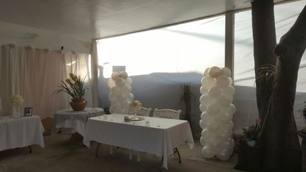 Balloon decoration