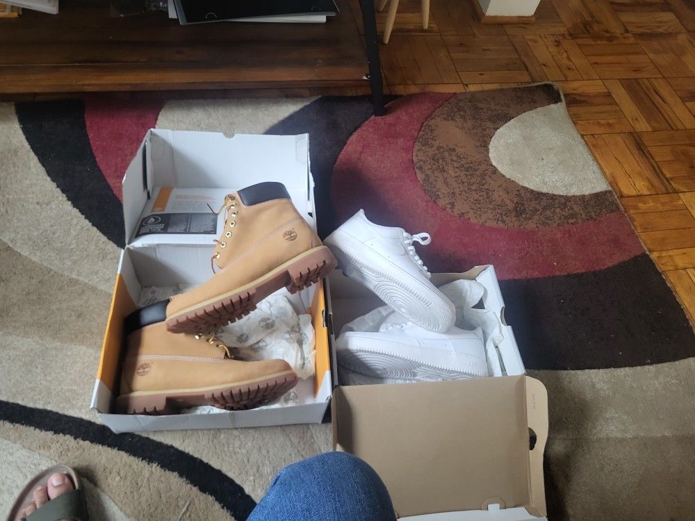 Nearly New Timberland Boots Nike Air Force