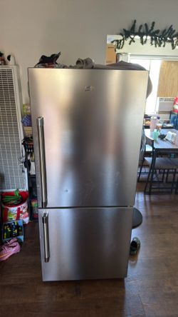 refrigerator Refrigerador