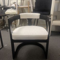 Cimota Modern Upholstered Dining Armchairs Set , Barrel Dining Chairs with Black Wood Base, Linen White