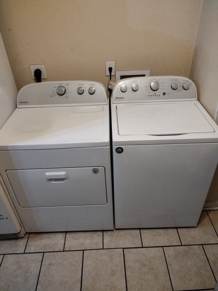 ( WASHER & DRYER SET BY WHIRLPOOl ) for Sale in Killeen, TX OfferUp