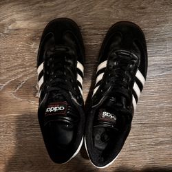 Adidas Sambas
