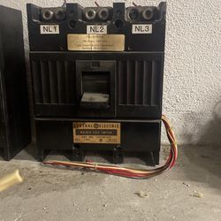 General Electric Breaker 400amp