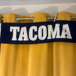 Tacoma Washington Skyline Scarf From ETC Etcetera NWOT