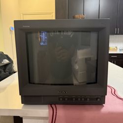Sony PVM 14L1 CRT 14” Vintage Gaming Monitor