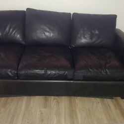 Black Leather Pull Out Couch