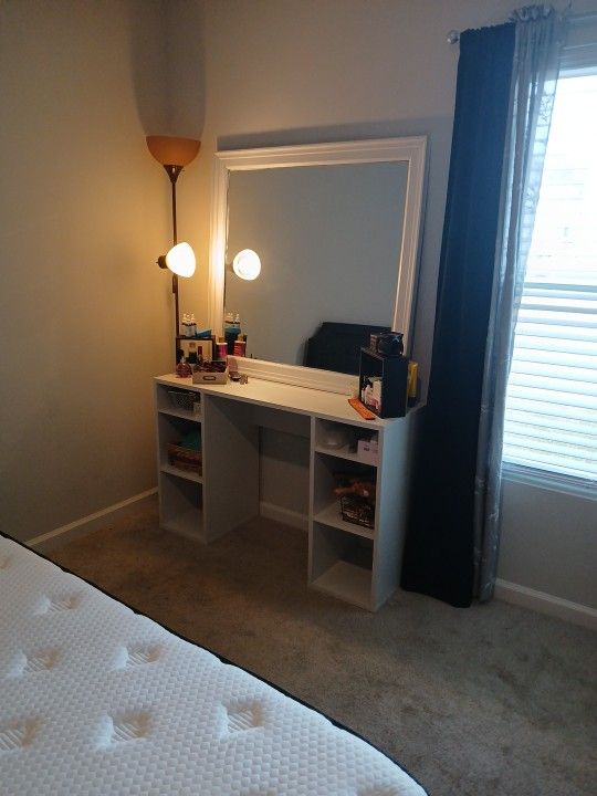 Makeup Vanity
