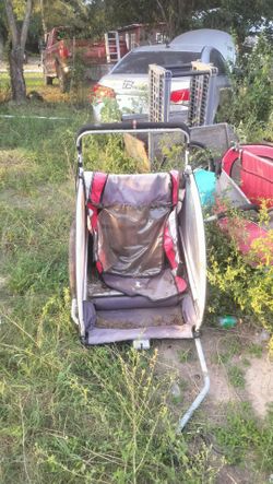 Please I just need cleaned up they're in good shape you put your kids in them and pull them around they just been sitting in the in their backyard