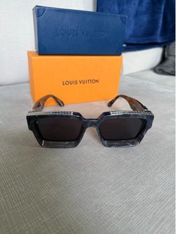 1.1 Millionaire Glasses