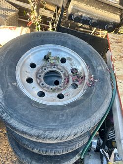 Ford 8 lug spare wheels 2 are the same the other one is a reg steel