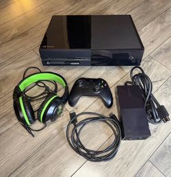 Microsoft Xbox One 500GB Model 1540 Console Controller Power Supply HDMI