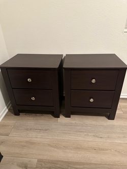 2 Night stands Muebles