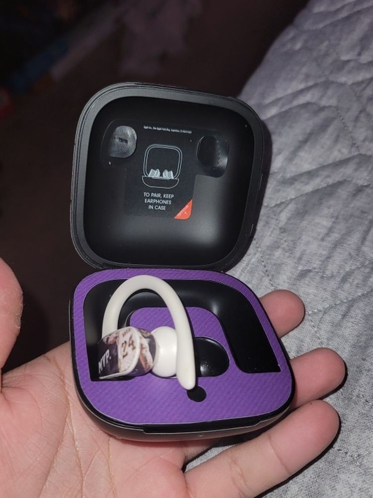 White Powerbeats Pro