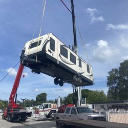 Rv Relocated,sheds, Movemo Casita De Patio Container Crane 