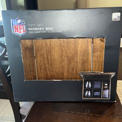 NFL Whiskey Box Gift Set