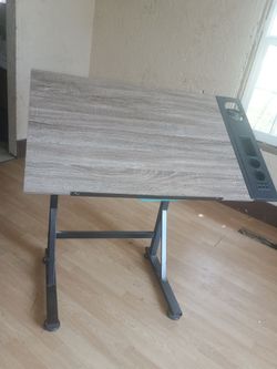 Art desk