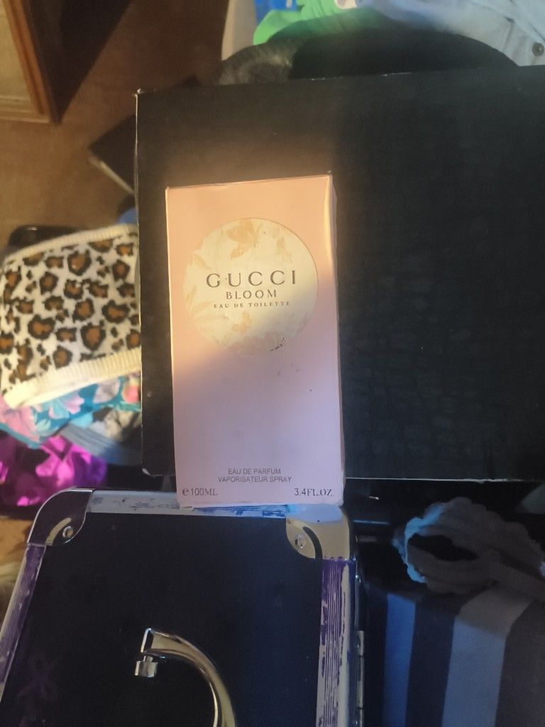 Gucci Bloom Perfume
