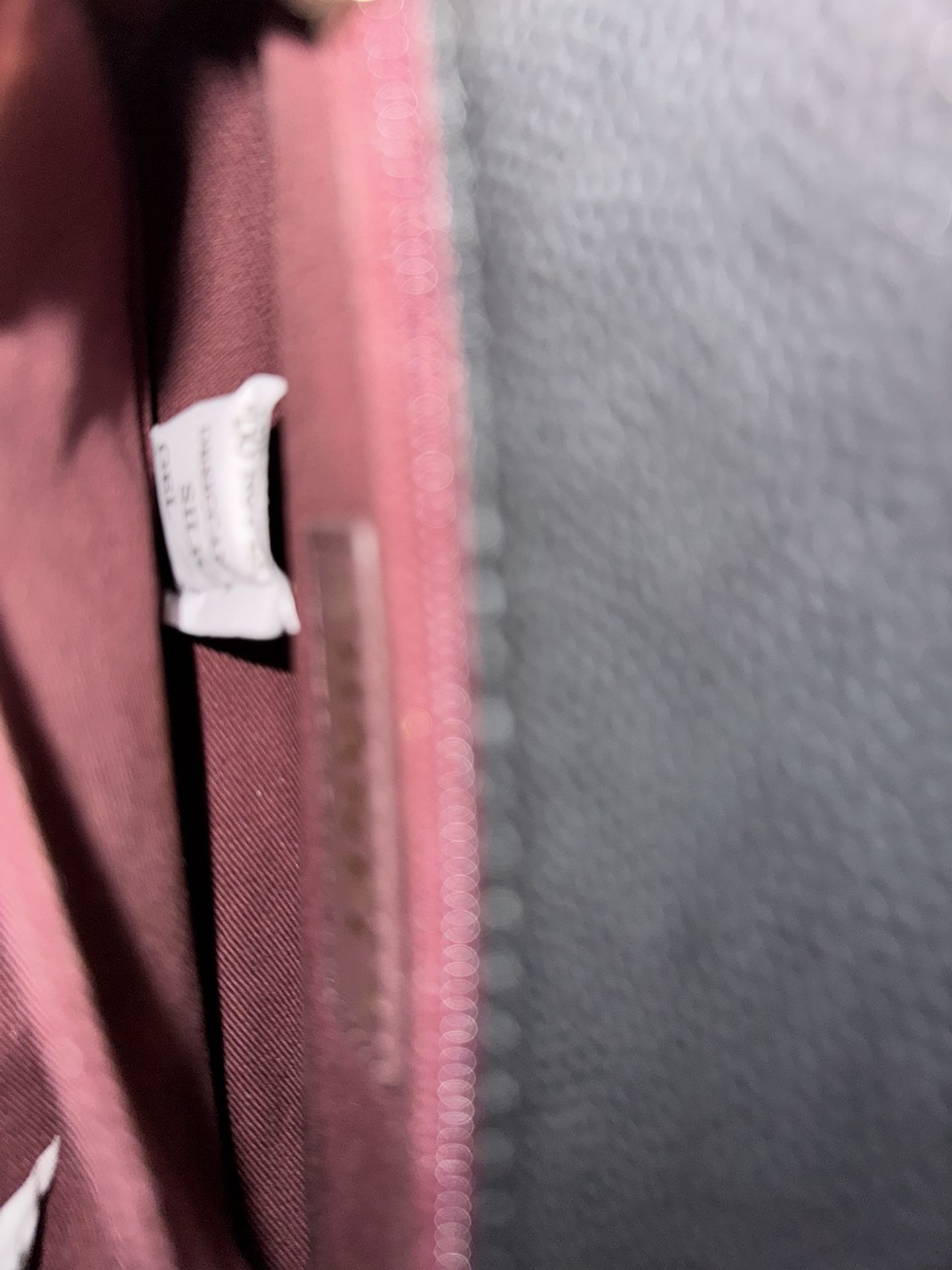 Small hand/shoulder bag