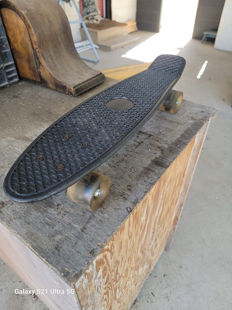 Penny Board Skateboard With Light Up Wheels