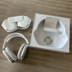 AirPod maxes silver colorway With Active Noise Cancellation