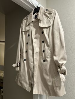 Woman’s trench coat