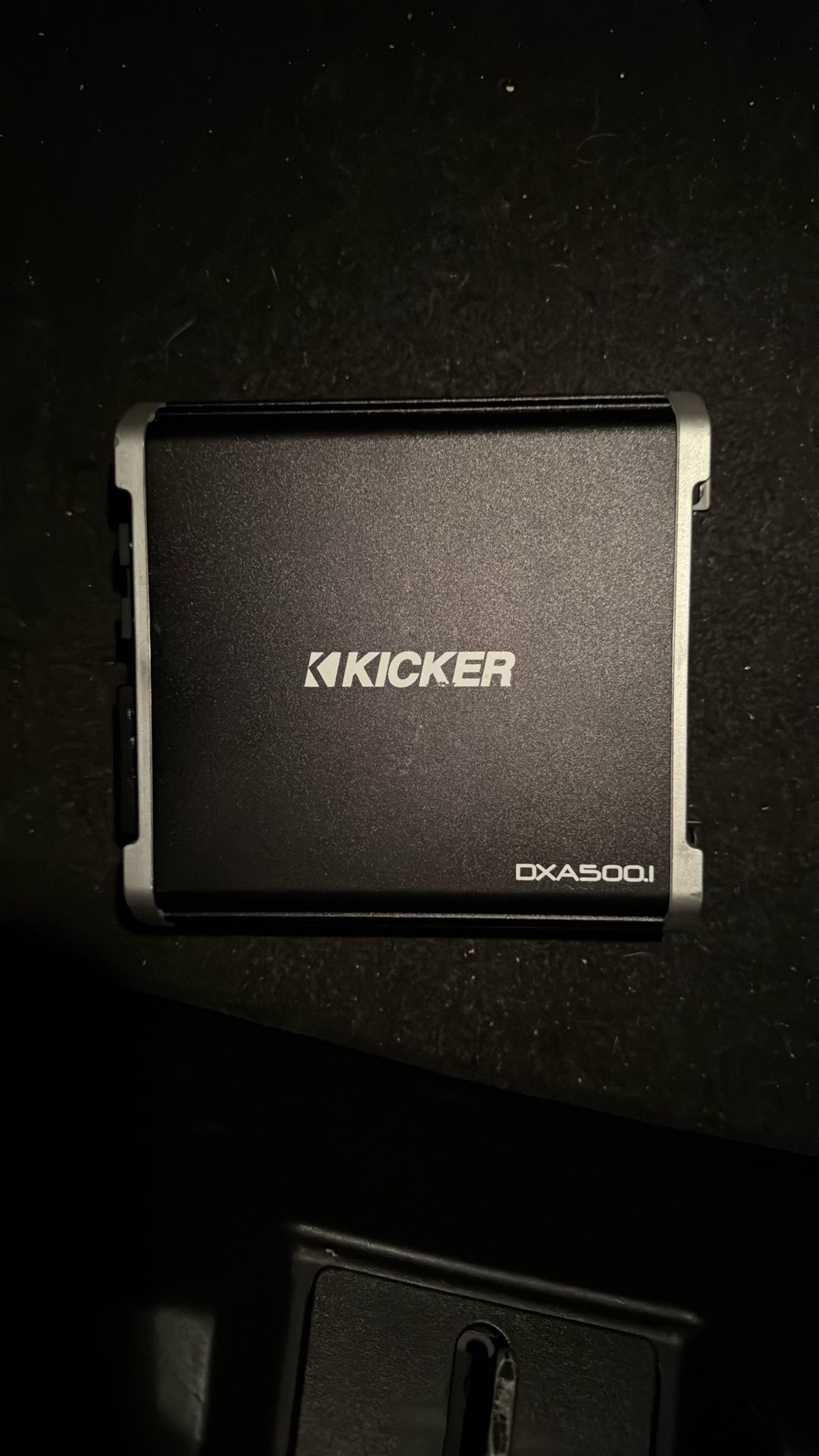 Kicker amplifier