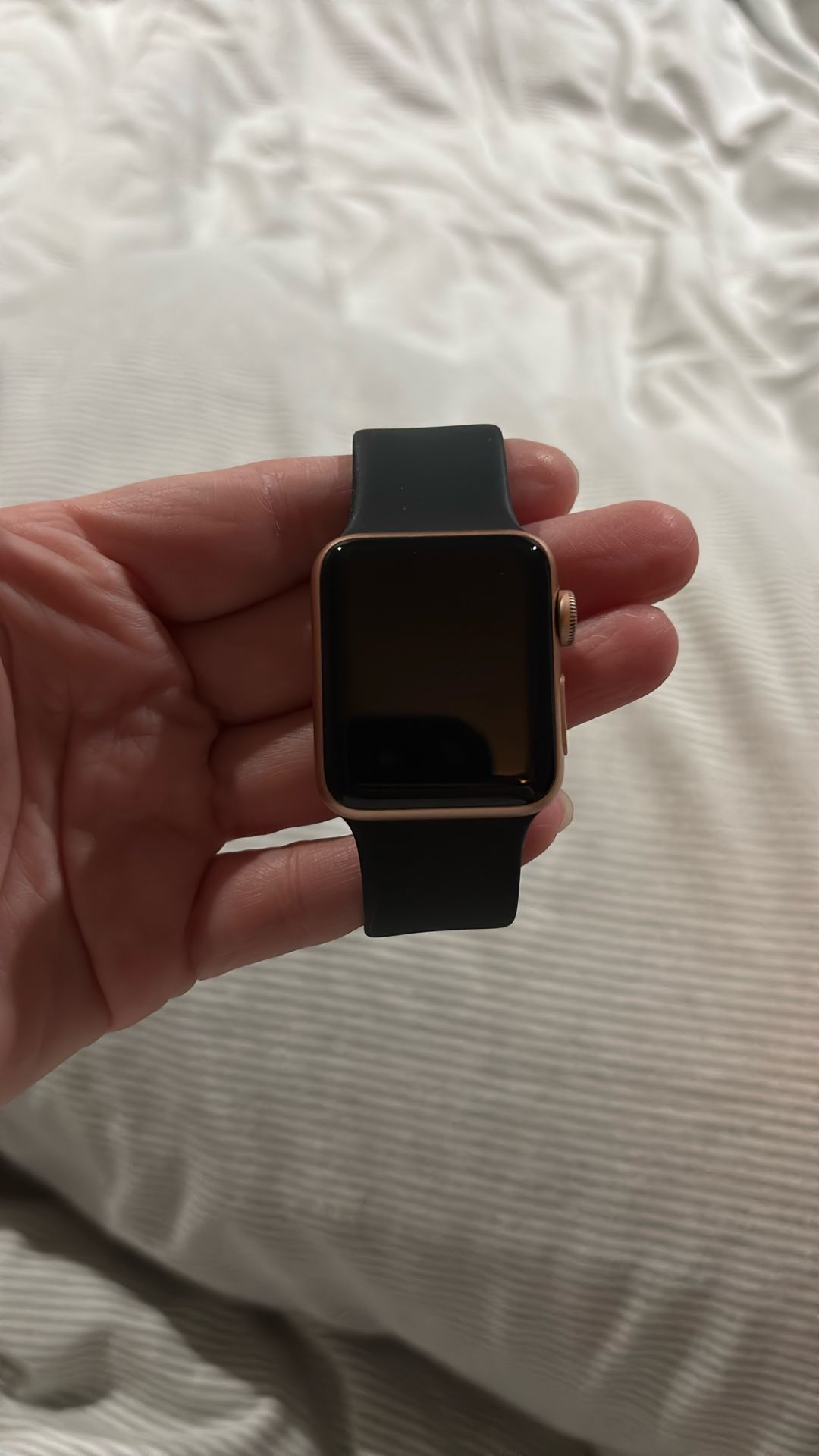 Rose Gold Apple Watch 