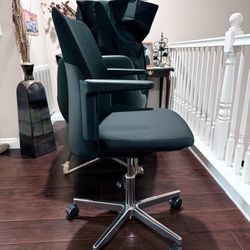 Humanscale Path Task Chair – Ergonomic (New)