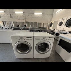 LG Washer And Dryer Set “27 ( Lavadora Y Secadora)
