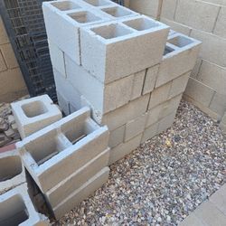 Block Standard.   8x8x16 =27 Blocks