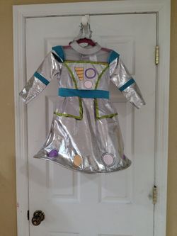 Robot Costume, Girl Size 4T-5T, $5