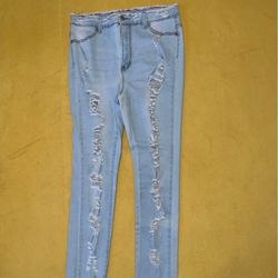 Size 11 Ripped Jeans Women 