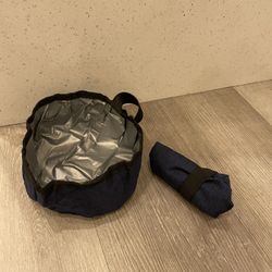 2 Dog Portable Bowls 