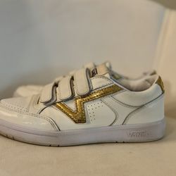VANS Gold Accent Sneakers – Size 7 Adorable  white with gold detailing and easy velcro straps