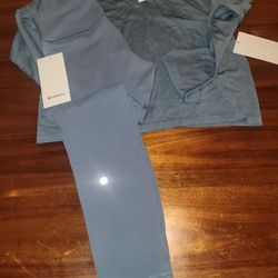Women's Lululemon Openhole V-Neck & Leggings Combo SeT