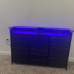 Led Light Dresser