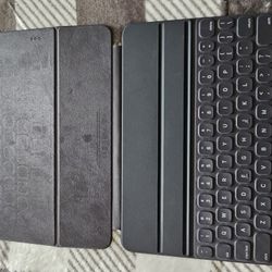Apple iPad 11" Folio Keyboard (Like new)