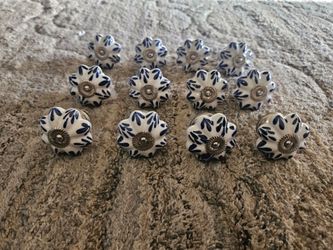 12-Knobs