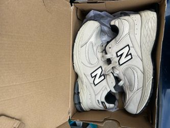 New Balance 2002R CHECK OUT MY OTHER LISTINGS‼️
