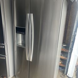 Good condition  whirlpool refrigerator size 35/27