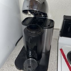 Nespresso Coffee Machine – Works Perfect – $60- NEED GONE TODAY. SHOOT ME OFFERS. 