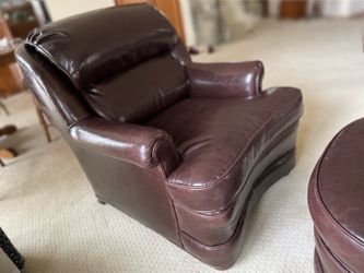 Leather Club Chair & Ottoman Distressed Brown Barrel Lounge Chair