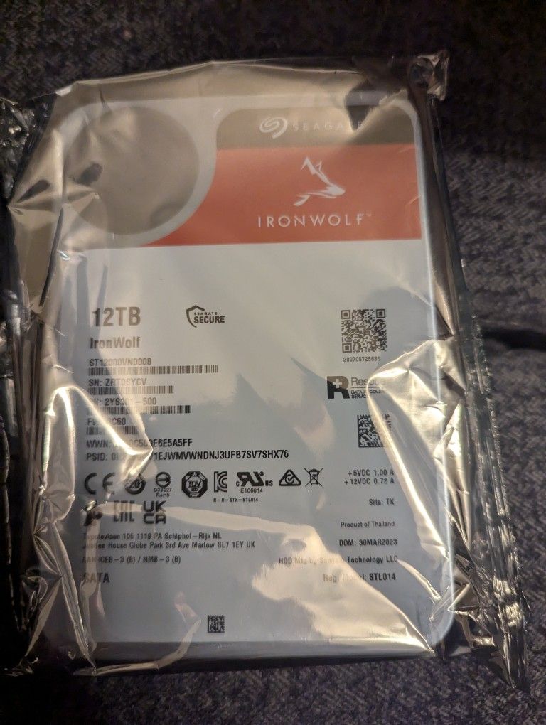 12 TB Seagate Ironwolf