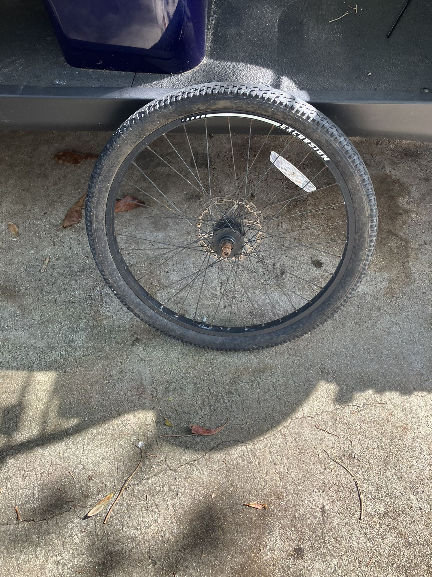 24β Bicycle Tire With Rimπ π²