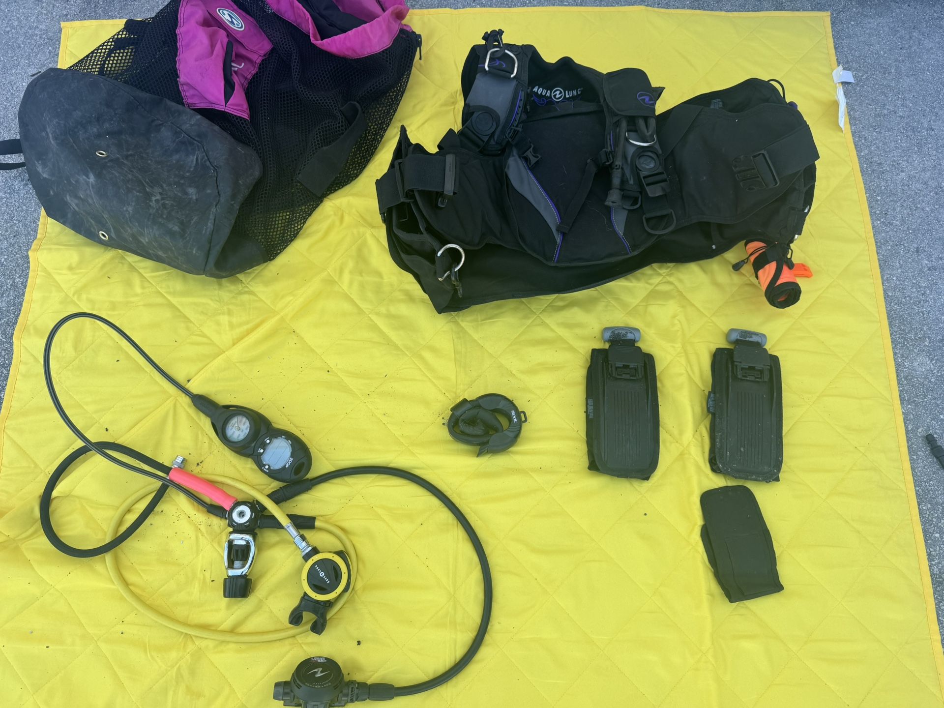 Integrated BCD and Regulator dive gear set