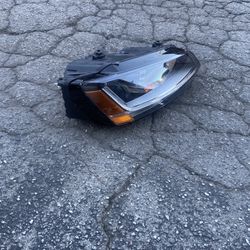 Vw Jetta Headlight Rt Side 2017 2018