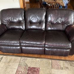 2 Piece Lazy boy Reclining Couch And Love Seat