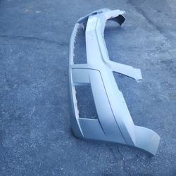 10/11/12 Mercedes Glk 350 Front Bumper 