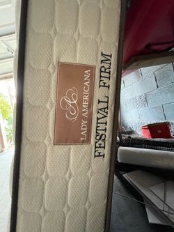 Full Size Lady Americana Festival Firm Mattress – Very Good Conditi