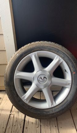 Infiniti set of 4 ...255/55R17